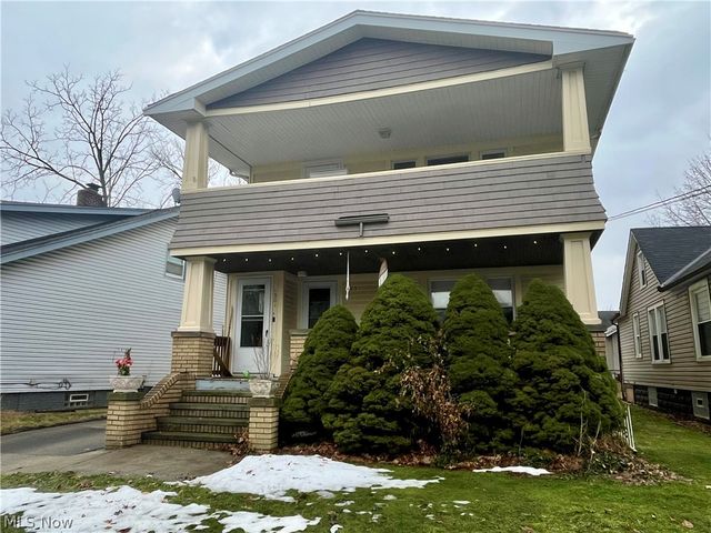 1301 Spring Road, Cleveland, OH 44109