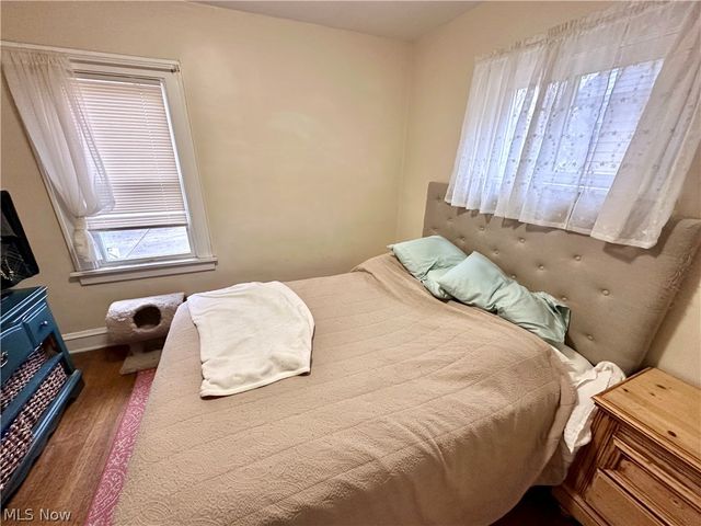 1301 Spring Road, Cleveland, OH 44109