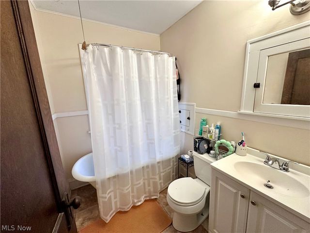 1301 Spring Road, Cleveland, OH 44109