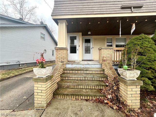 1301 Spring Road, Cleveland, OH 44109
