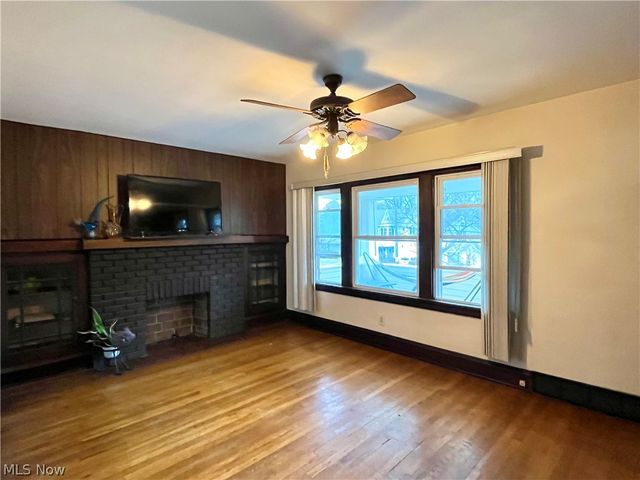 1301 Spring Road, Cleveland, OH 44109