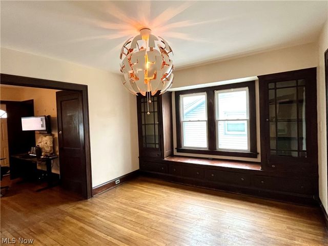 1301 Spring Road, Cleveland, OH 44109