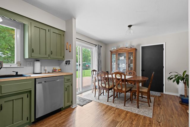 372 Greenbrier Lane, Hollister, MO 65672