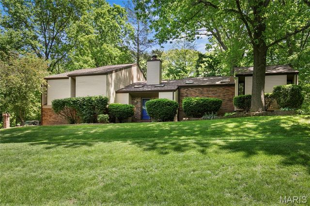 7 Deer Run, O'fallon, IL 62269
