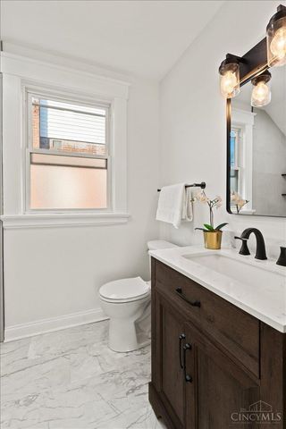 4026 Burwood Avenue, Norwood, OH 45212