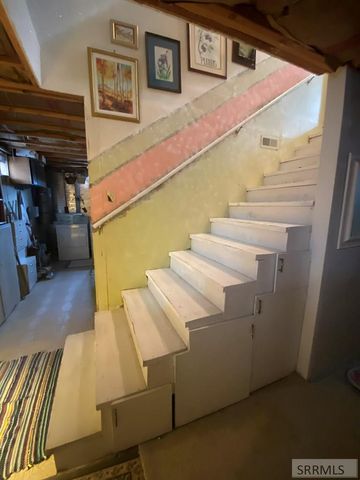 24707 Hwy 93, Challis, ID 83226