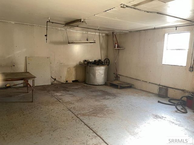 24707 Hwy 93, Challis, ID 83226