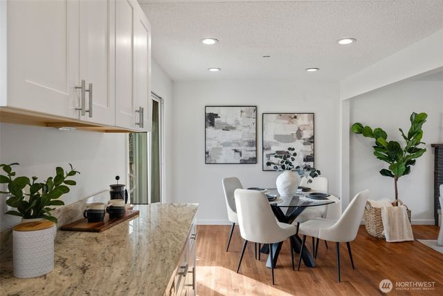 3810 S Sunny View Drive, Seattle, WA 98118