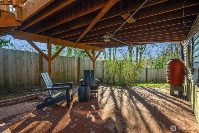 3810 S Sunny View Drive, Seattle, WA 98118