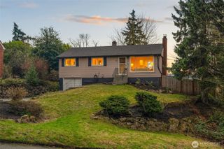 3810 S Sunny View Drive, Seattle, WA 98118