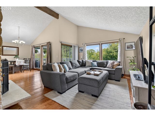 3138 Ne 158TH Ave, Portland, OR 97230