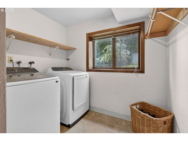 3138 Ne 158TH Ave, Portland, OR 97230