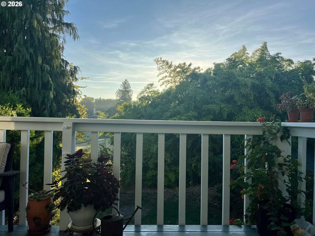3138 Ne 158TH Ave, Portland, OR 97230