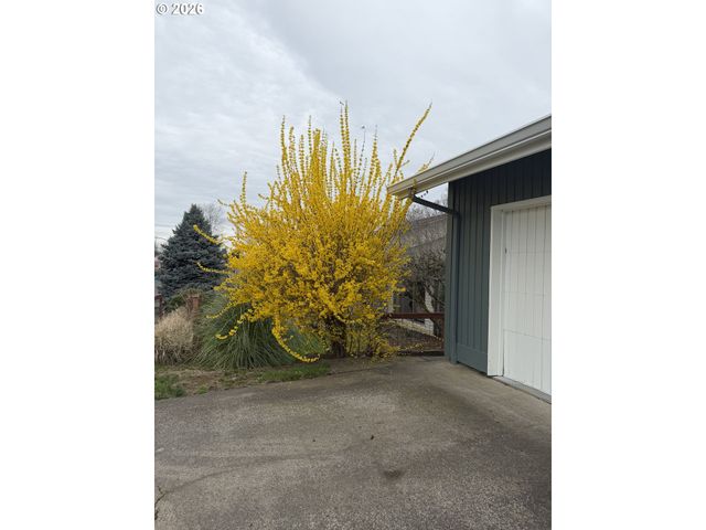 3138 Ne 158TH Ave, Portland, OR 97230
