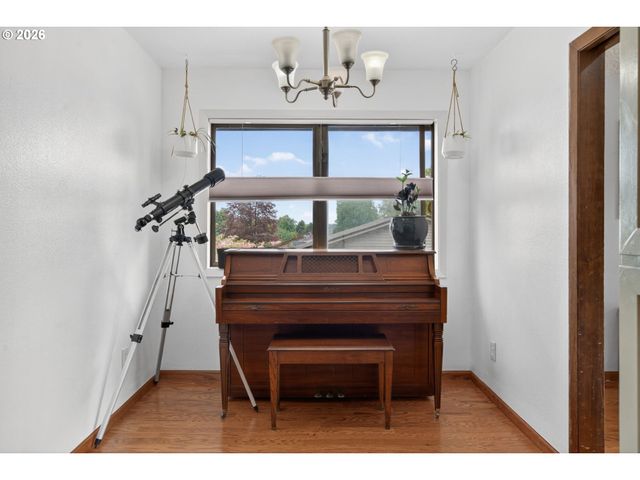 3138 Ne 158TH Ave, Portland, OR 97230
