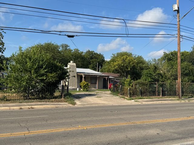 424 Babcock Rd., San Antonio, TX 78201