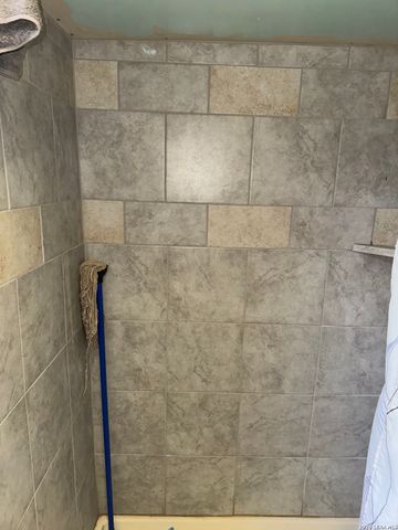 424 Babcock Rd., San Antonio, TX 78201