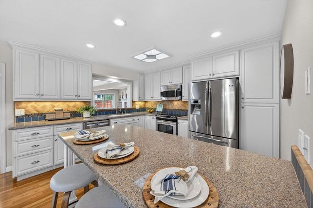 935 El Rio Drive, San Jose, CA 95125