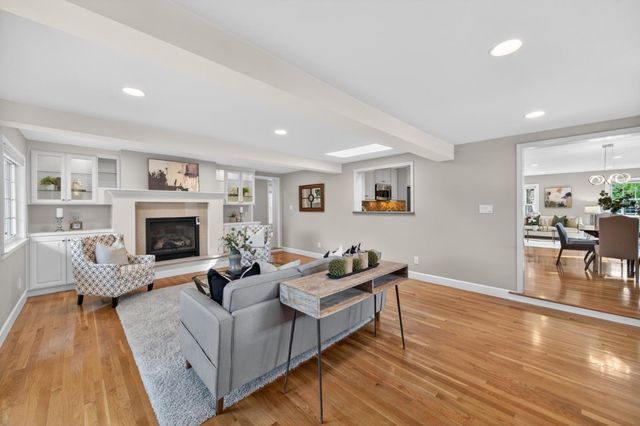 935 El Rio Drive, San Jose, CA 95125