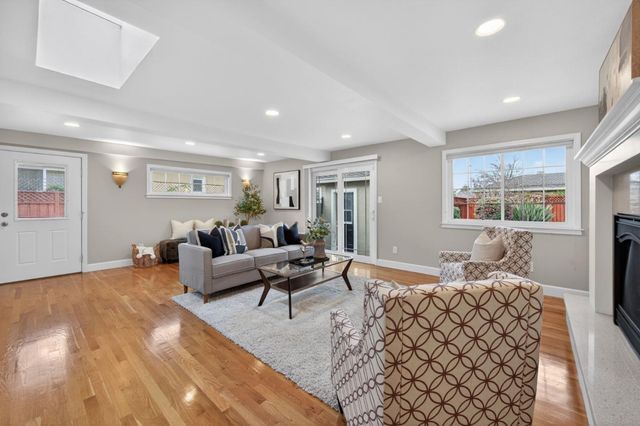 935 El Rio Drive, San Jose, CA 95125