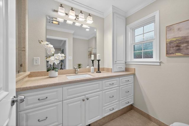 935 El Rio Drive, San Jose, CA 95125