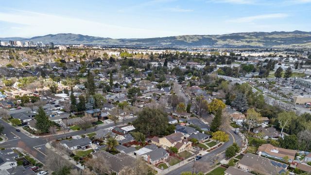 935 El Rio Drive, San Jose, CA 95125
