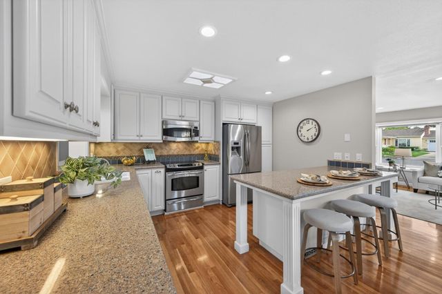 935 El Rio Drive, San Jose, CA 95125