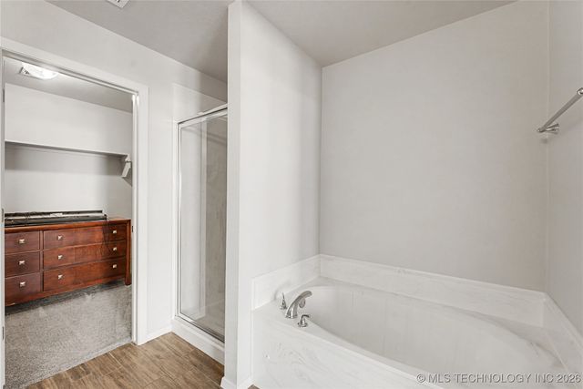 2912 W Charlotte Street, Broken Arrow, OK 74011