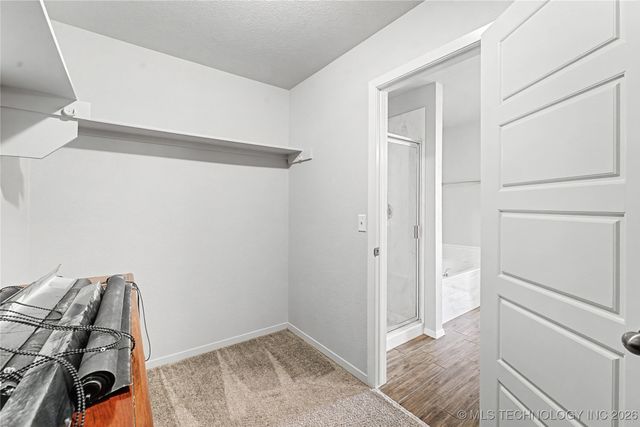 2912 W Charlotte Street, Broken Arrow, OK 74011