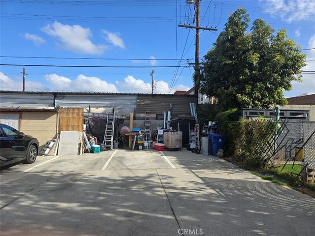 2899 W 14th Street, Los Angeles, CA 90006