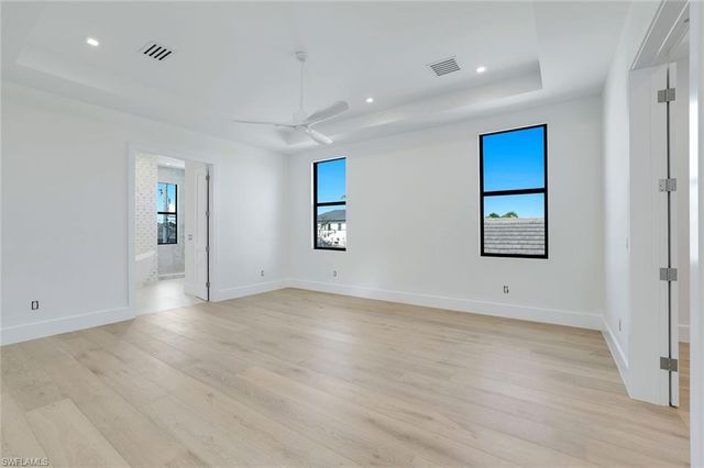 513 92nd AVE N, Naples, FL 34108