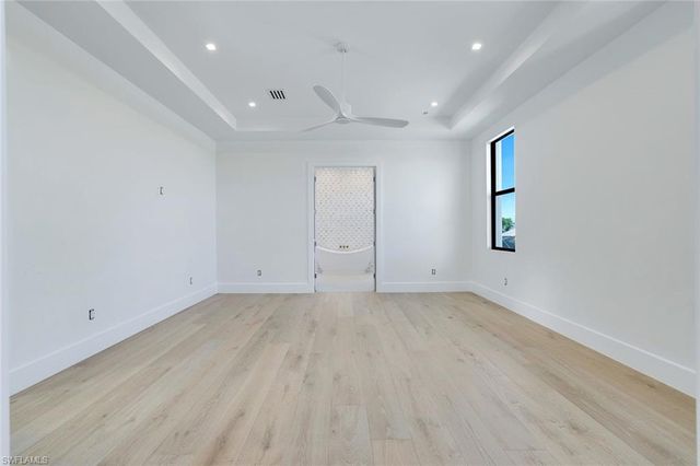 513 92nd AVE N, Naples, FL 34108