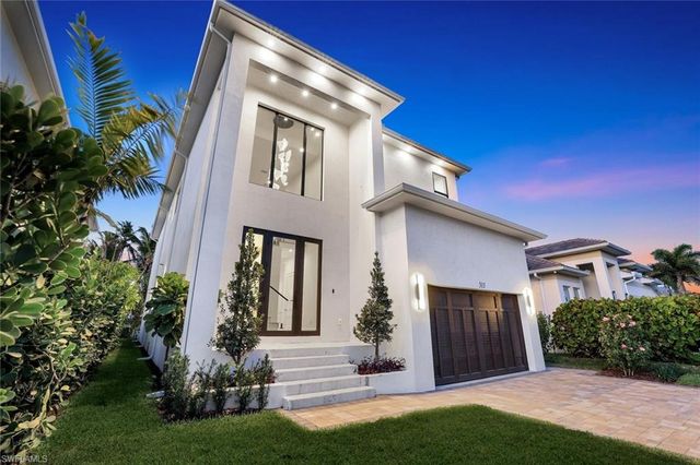 513 92nd AVE N, Naples, FL 34108