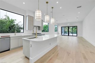 513 92nd AVE N, Naples, FL 34108