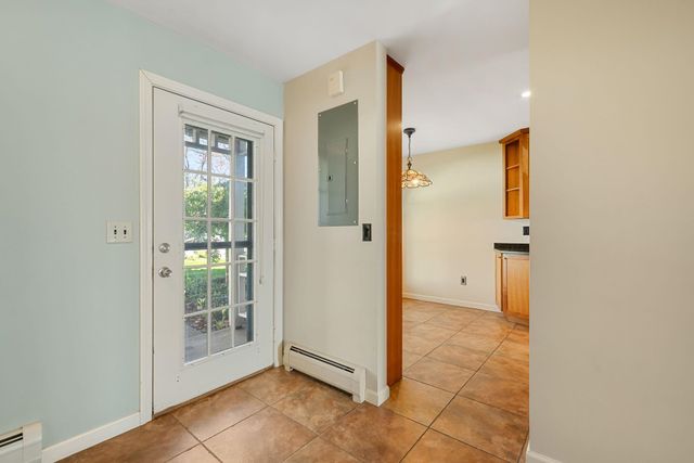 73 Northshore Drive, Burlington, VT 05408