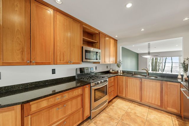 73 Northshore Drive, Burlington, VT 05408