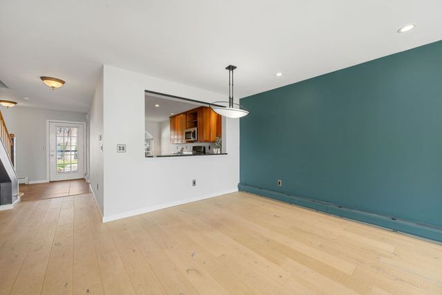 73 Northshore Drive, Burlington, VT 05408