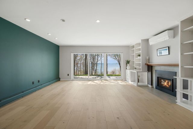 73 Northshore Drive, Burlington, VT 05408
