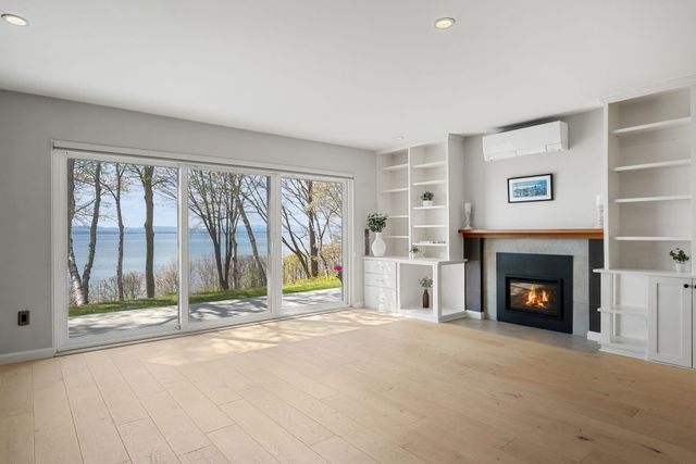 73 Northshore Drive, Burlington, VT 05408