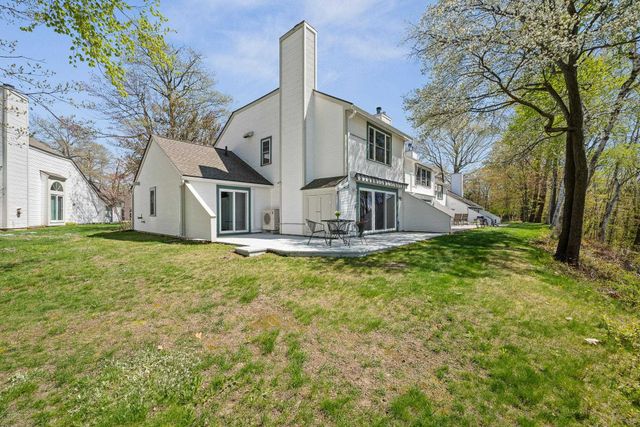 73 Northshore Drive, Burlington, VT 05408