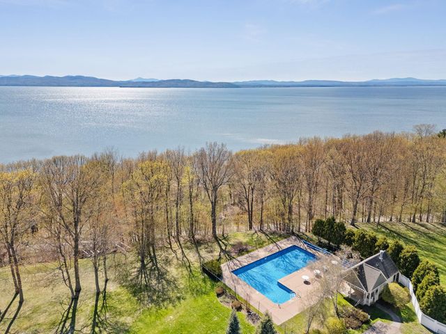 73 Northshore Drive, Burlington, VT 05408