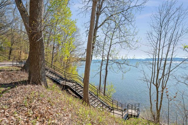 73 Northshore Drive, Burlington, VT 05408