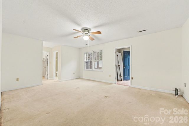 439 Bass Lane, Charlotte, NC 28270