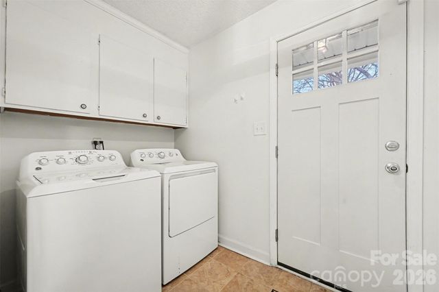 439 Bass Lane, Charlotte, NC 28270