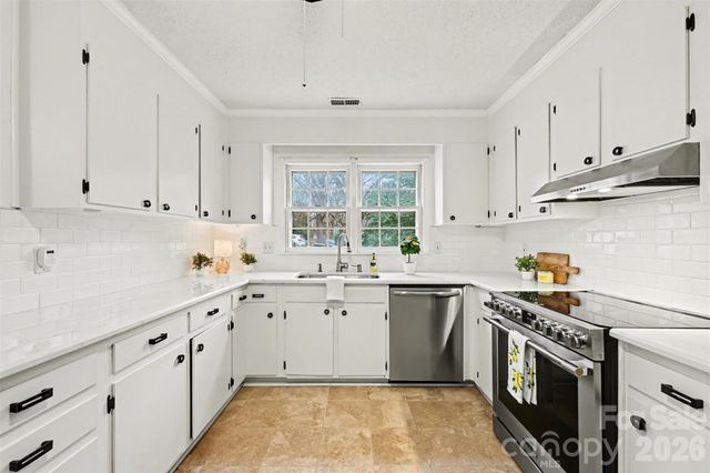 439 Bass Lane, Charlotte, NC 28270