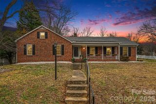 439 Bass Lane, Charlotte, NC 28270