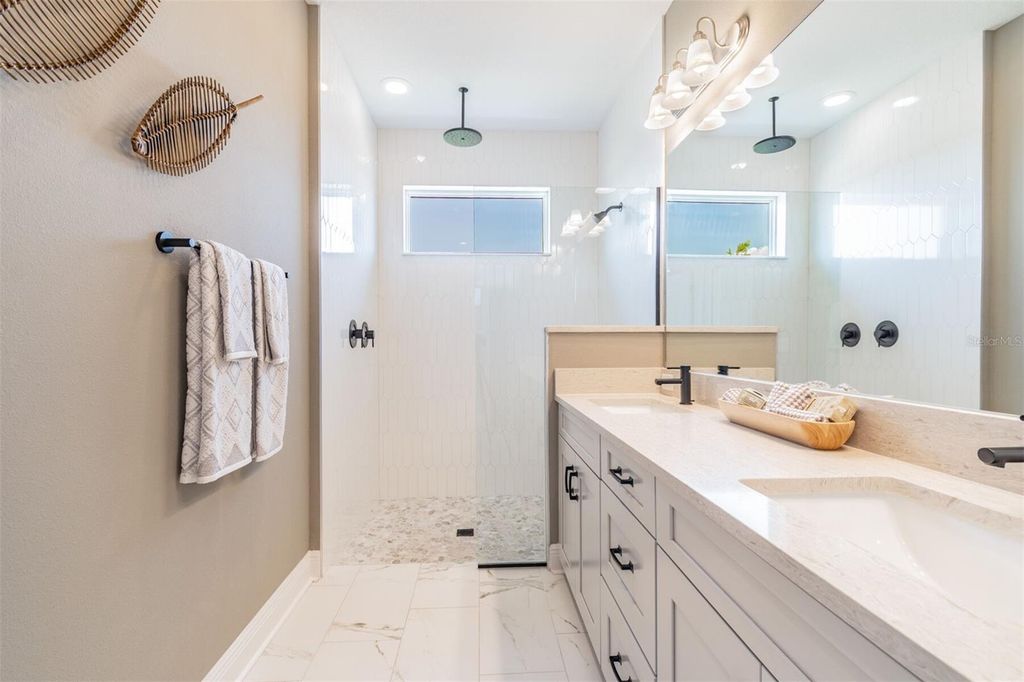 Image 6 of property listing at 1657 ROYAL COURT, Port Charlotte, FL 33980