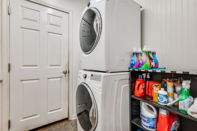 308 Glenview Drive, Aubrey, TX 76227