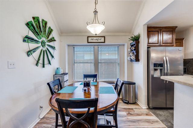 308 Glenview Drive, Aubrey, TX 76227