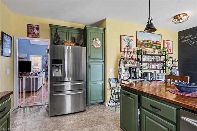 1584 Franklin Hills Court, Randleman, NC 27317